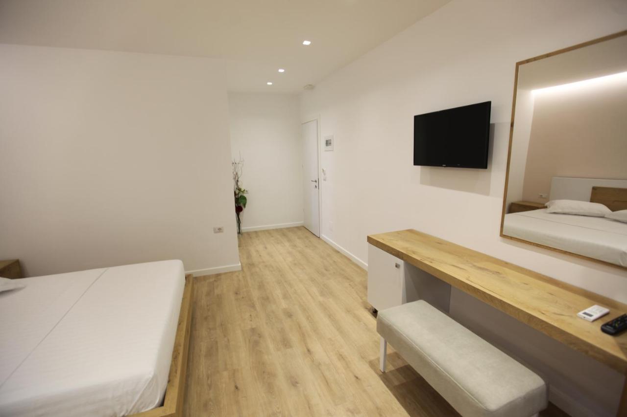 Sea Breeze Villa Saranda Kültér fotó