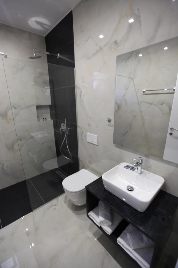 Sea Breeze Villa Saranda Kültér fotó