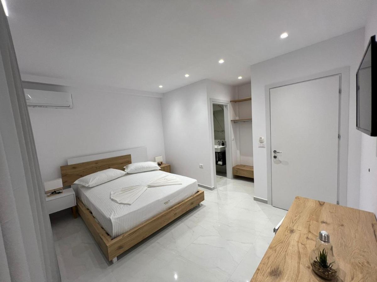 Sea Breeze Villa Saranda Kültér fotó