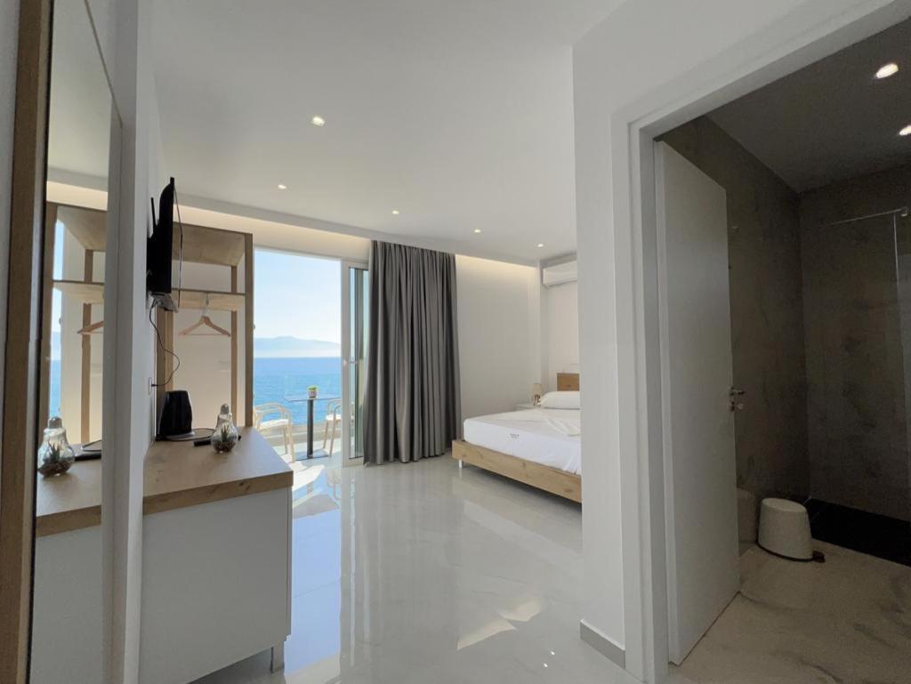 Sea Breeze Villa Saranda Kültér fotó