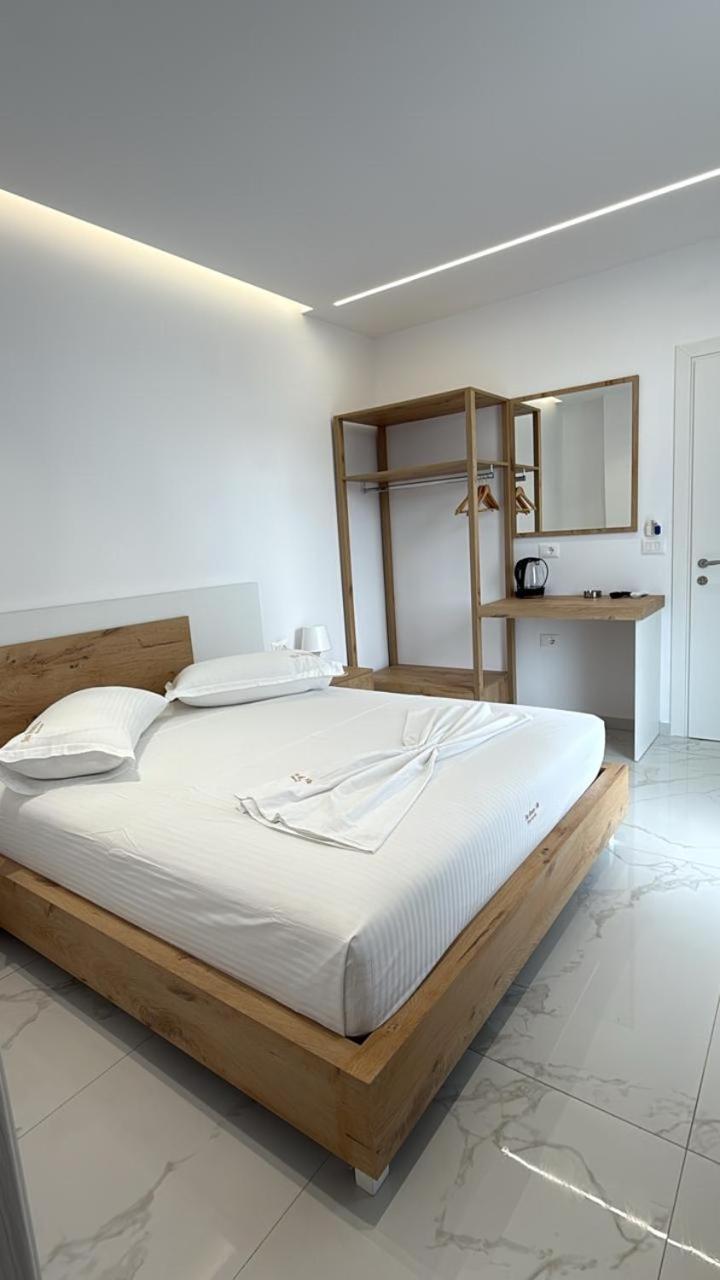 Sea Breeze Villa Saranda Kültér fotó
