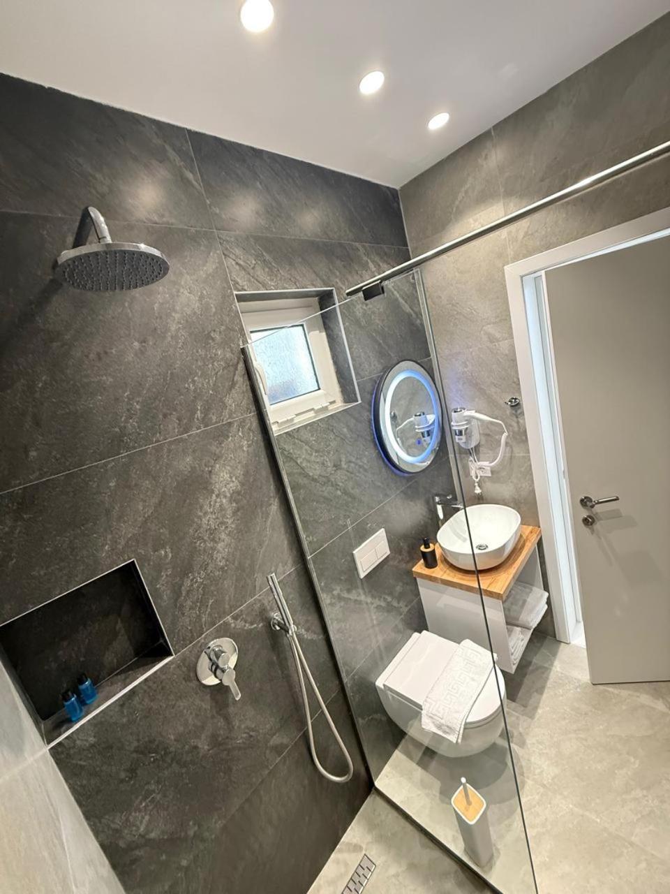 Sea Breeze Villa Saranda Kültér fotó