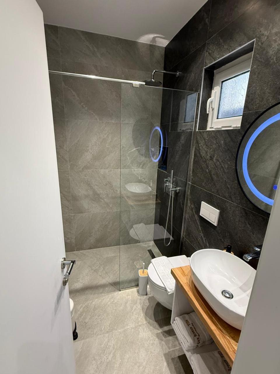 Sea Breeze Villa Saranda Kültér fotó